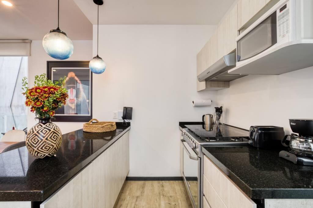 Medellin 148 By Mr W - 1br Roma Norte View 504